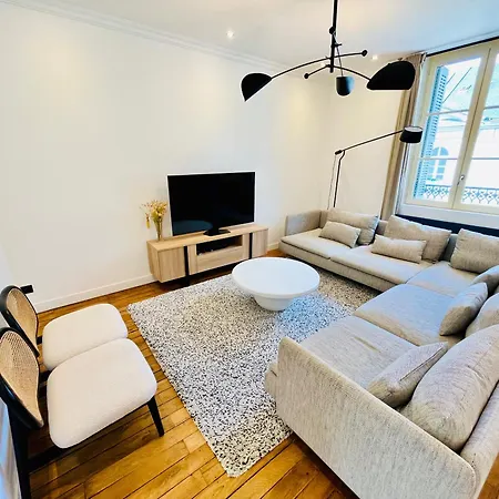 Le Big Duplex, Hypercentre, 4 Chambres, Spacieux *