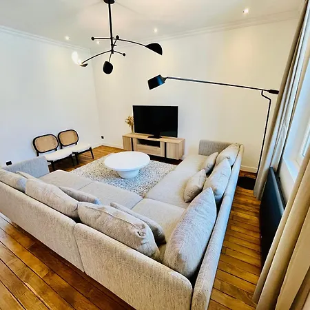 Le Big Duplex, Hypercentre, 4 Chambres, Spacieux Apartment