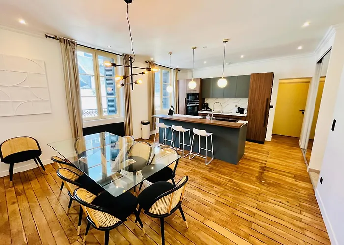 דירה Le Big Duplex, Hypercentre, 4 Chambres, Spacieux *