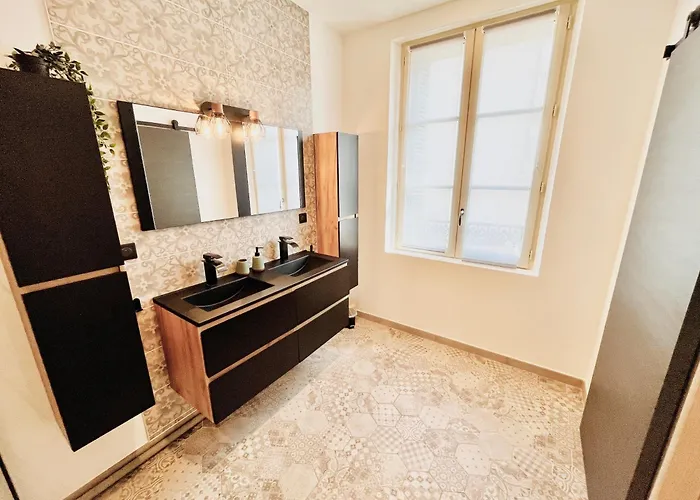 Appartement Le Big Duplex, Hypercentre, 4 Chambres, Spacieux Tours