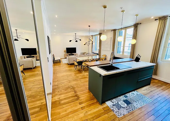 Le Big Duplex, Hypercentre, 4 Chambres, Spacieux